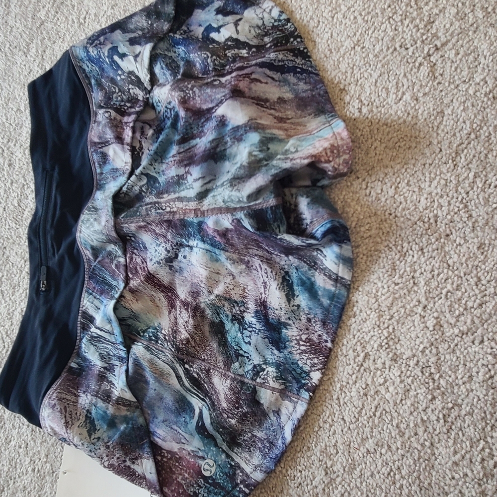 Lululemon Speed Up Short - Picture 4 of 8